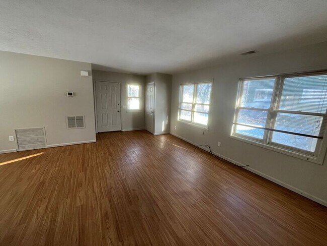 Foto del edificio - 107 Peck St