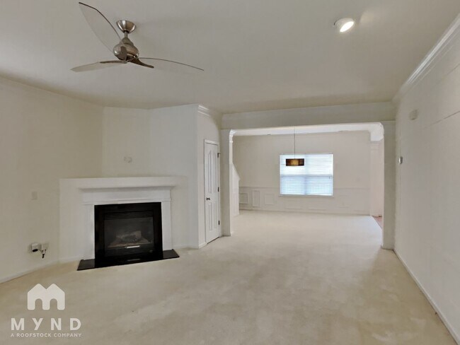 Foto del edificio - 5612 Diamond Summit Ct