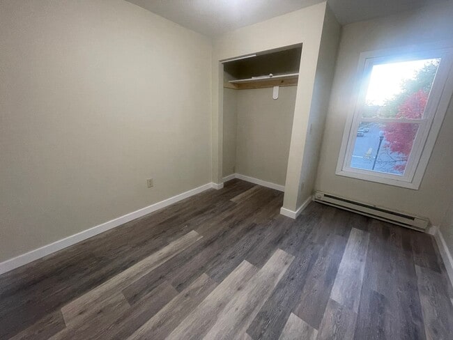 Building Photo - 630 Jackson St