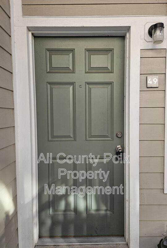 Building Photo - 915 Ariana St