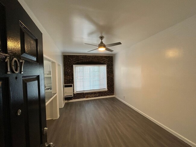Interior Photo - Toberman Apts.