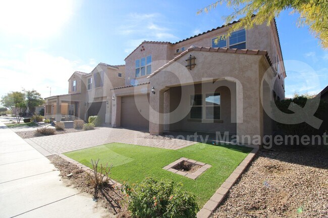 Building Photo - 1819 W Bonanza Dr