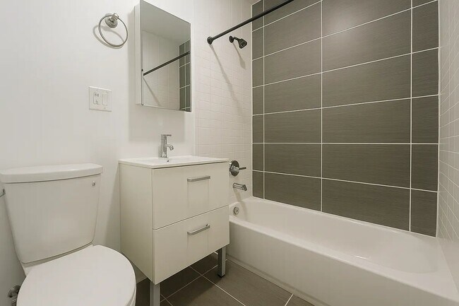 Foto del edificio - 5-16 47th Road