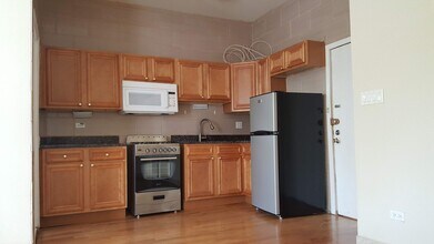 Building Photo - 4764 N Virginia Ave