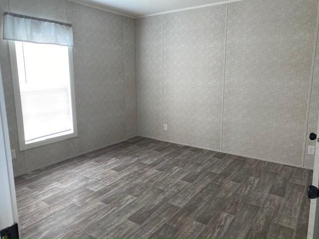 Building Photo - 105 Lone Pine Dr