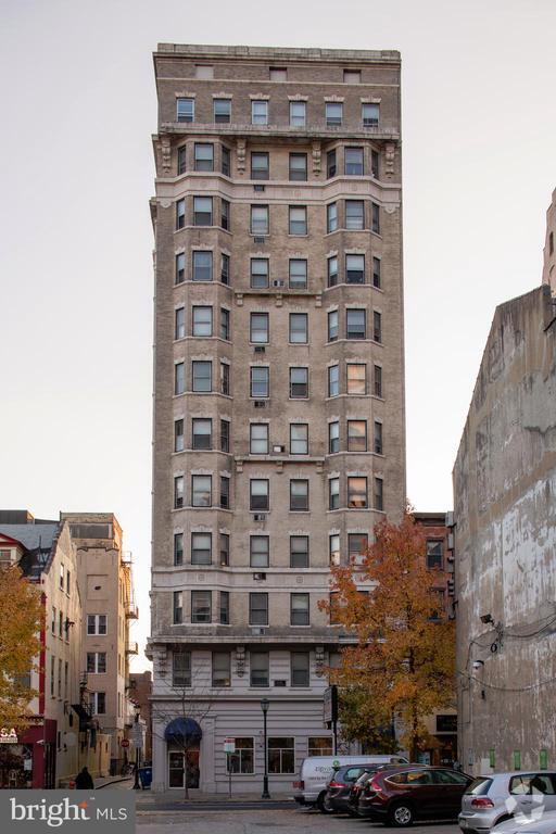 Building Photo - 1218 Walnut St