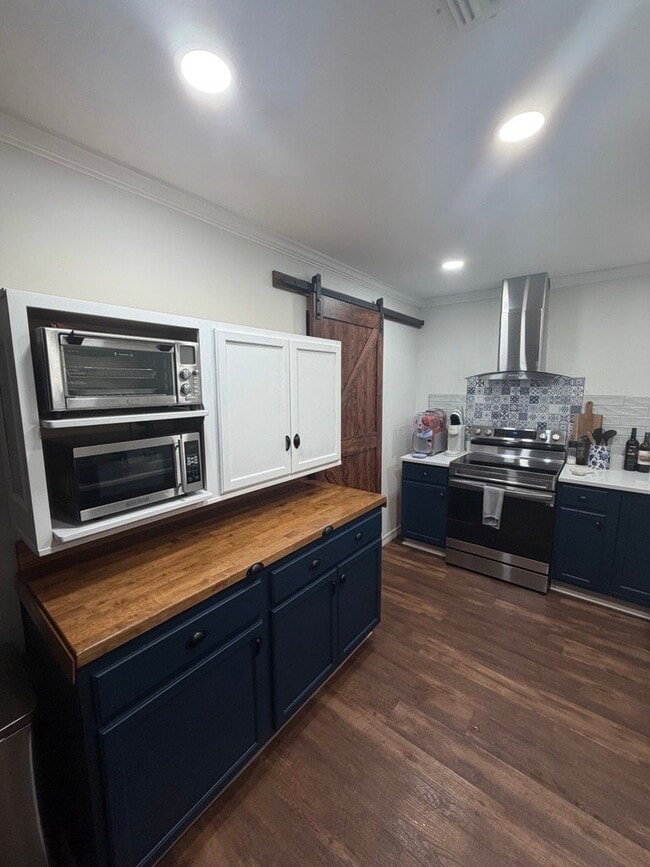 Building Photo - 29 Bedford Forrest Ln