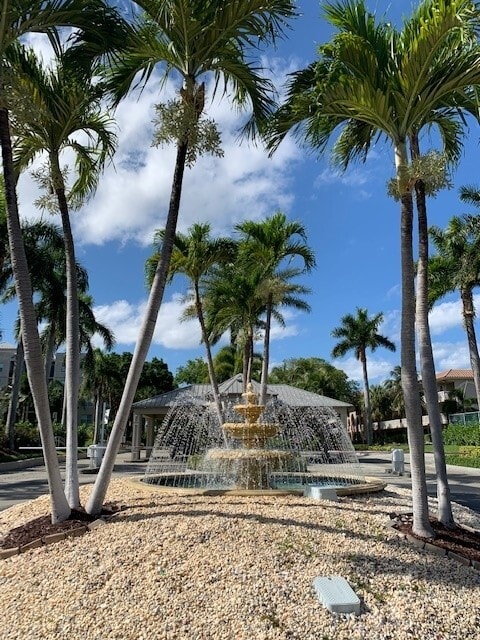 Foto del edificio - 26 Royal Palm Way