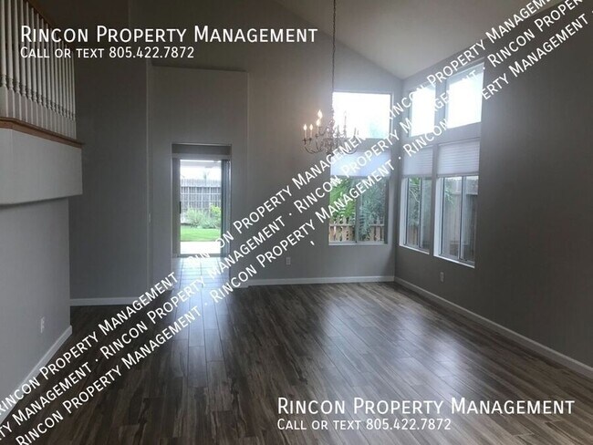 Building Photo - 10470 St Clair St