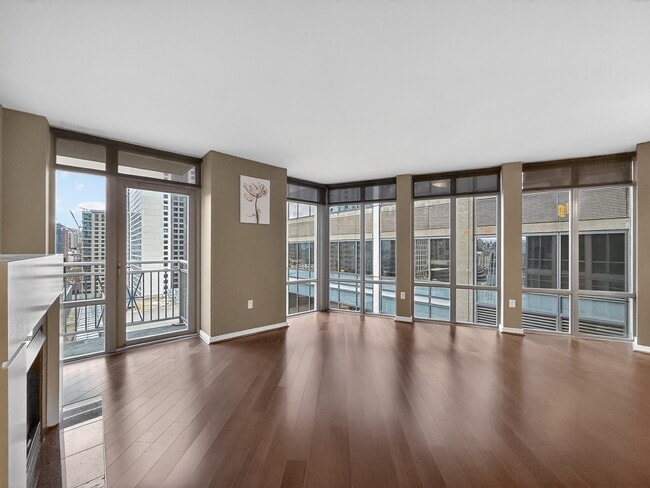 Building Photo - 819 Virginia St