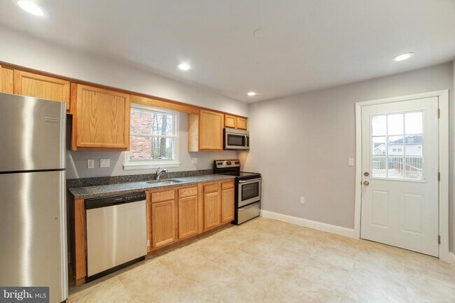 Foto del edificio - 9401 5th St N