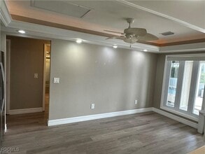 Building Photo - 3913 SE 20th Pl