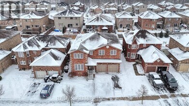 Building Photo - 1215 Lowrie St