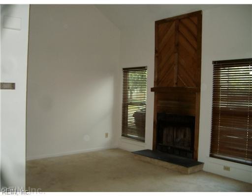 Building Photo - 2 bedroom in Virginia Beach VA 23456