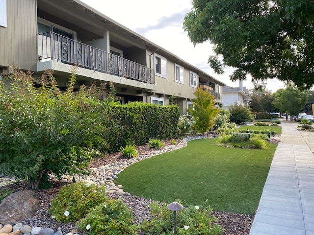 Building Photo - 1223 Cortez Dr