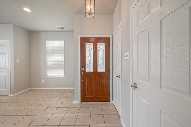 Foto del edificio - 2748 Maybrook Hollow Ln