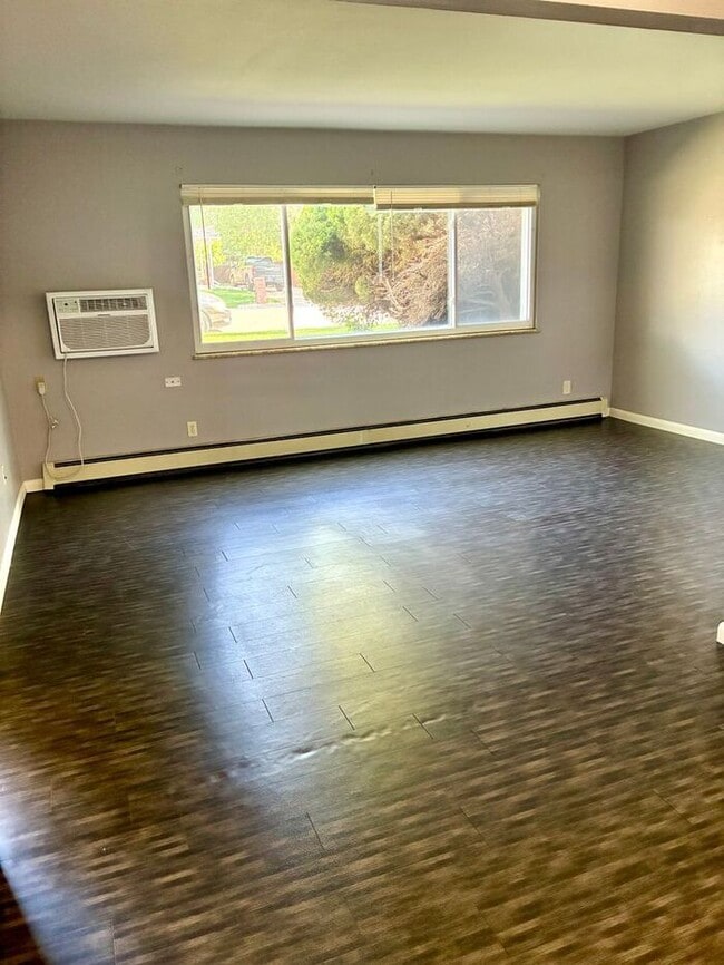 Photo - Great Two Bedroom, One Bath Apartments for Rent in East Loveland!  2 Weeks Free, Flexible lease t...