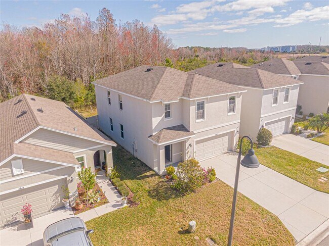 Building Photo - 16858 Secret Meadow Dr