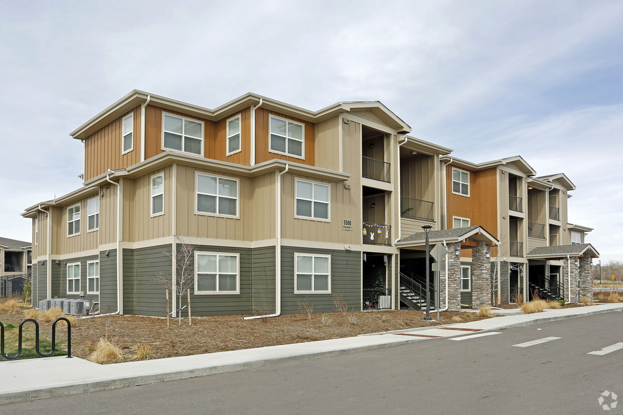 Primary Photo - Porter House Apartments