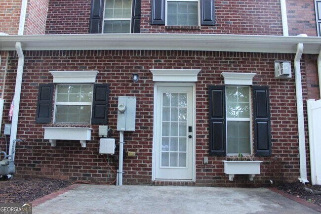 Foto del edificio - 5630 Lawley Rd