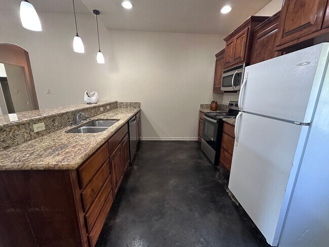 Foto del edificio - Spacious 4/4 House Near Baylor Campus with...