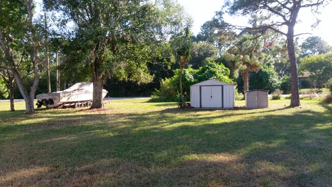 Building Photo - 6833 Myrtlewood Rd