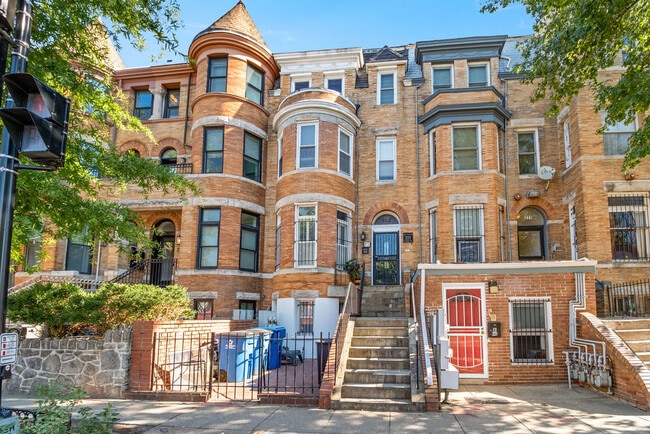 Building Photo - 223 Florida Ave NW