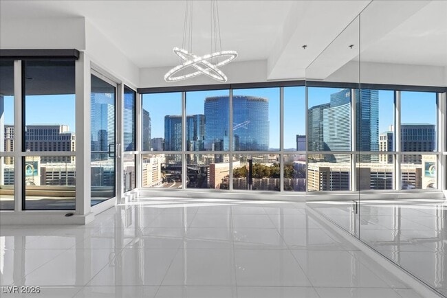 Building Photo - 4525 Dean Martin Dr