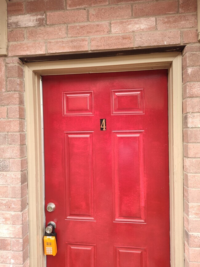 Foto del edificio - 2117 Aruba Dr