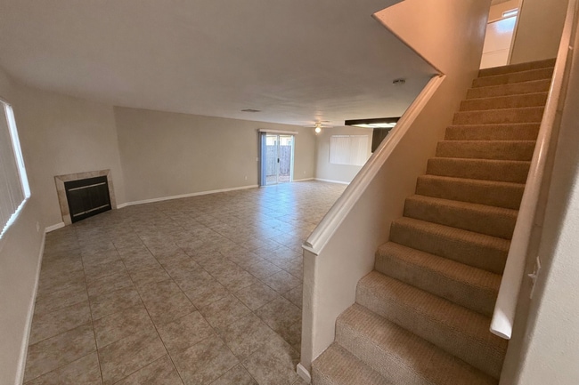 Foto del edificio - 3 Bedroom 2.5 Bathroom House in Imperial Beach