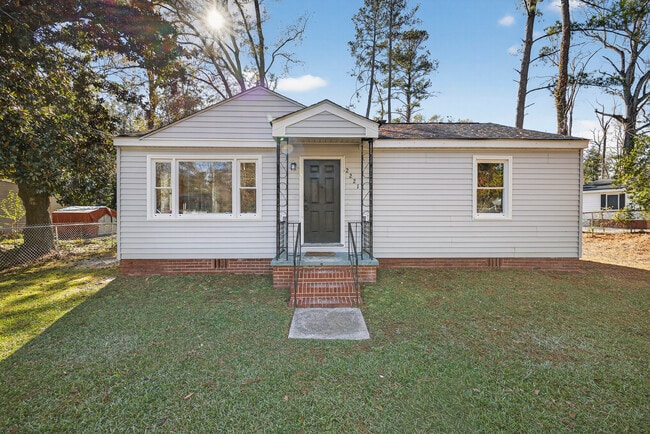 Foto del edificio - 2221 Woodward Ave