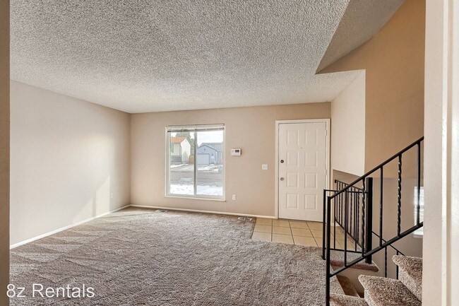 Building Photo - 3 br, 1.5 bath House - 10011 Clay Street