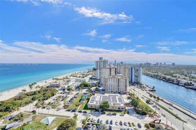 Foto del edificio - 1201 S Ocean Dr
