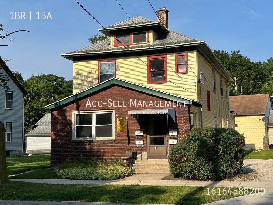 Foto principal - 209 Valley Ave NW