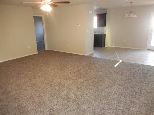 Building Photo - 11605 Flor Cedro