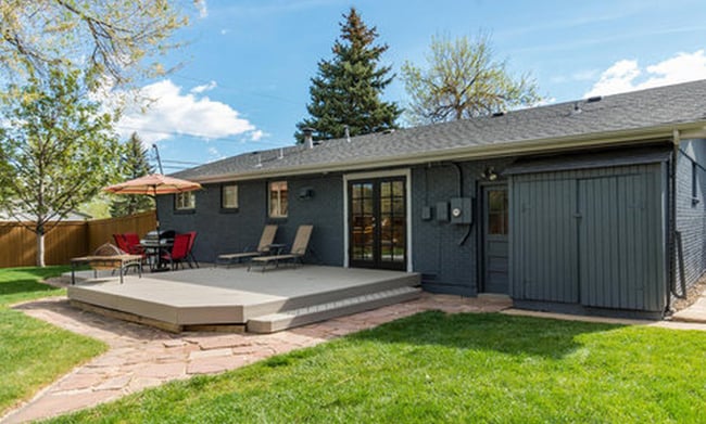 Photo - 875 36th St House