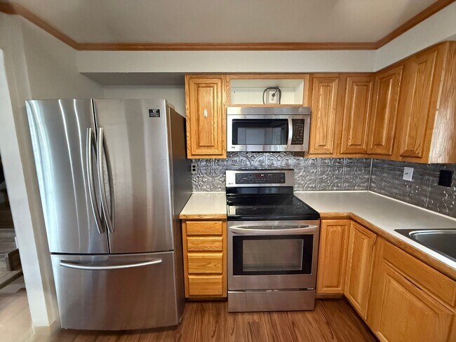 Foto del edificio - Quiet Cul-de-Sac | 3 Bed / 3 Bath + Bonus Rooms | Spokane Valley