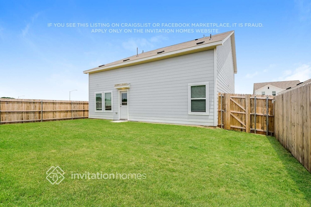 Building Photo - 7073 Meandering Creek Ln