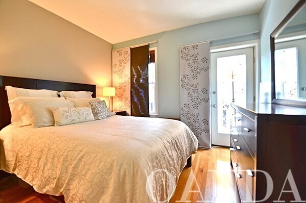 Foto del edificio - 103 E Brookline St