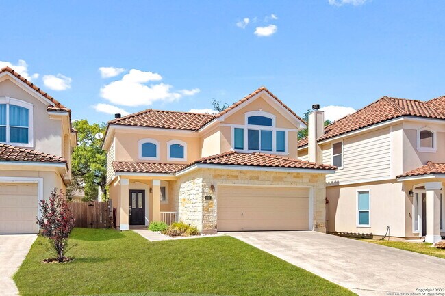 Foto del edificio - 1311 Crown Brook