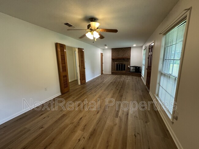 Foto del edificio - 4257 Herrington Blvd