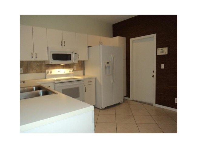 Foto del edificio - 3955 San Simeon Ln