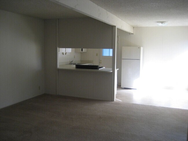 Foto del edificio - Adeline 615-617