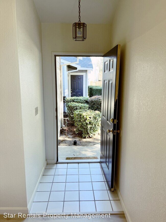 Building Photo - 2 br, 2 bath House - 821 NORTHAMPTON