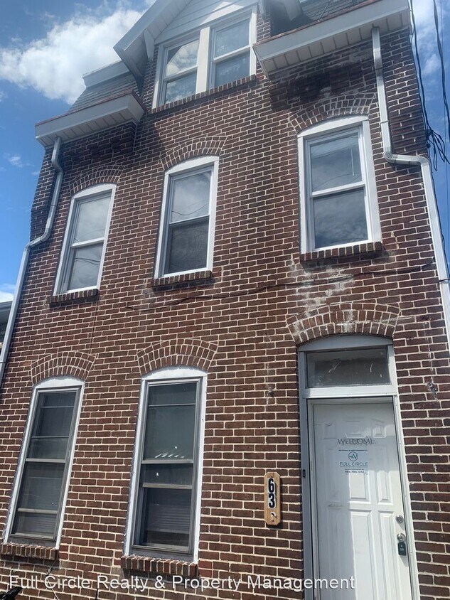 Primary Photo - 4 br, 1.5 bath House - 635 Green Street