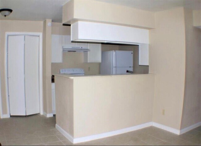 Foto del edificio - 10100 S Gessner Rd