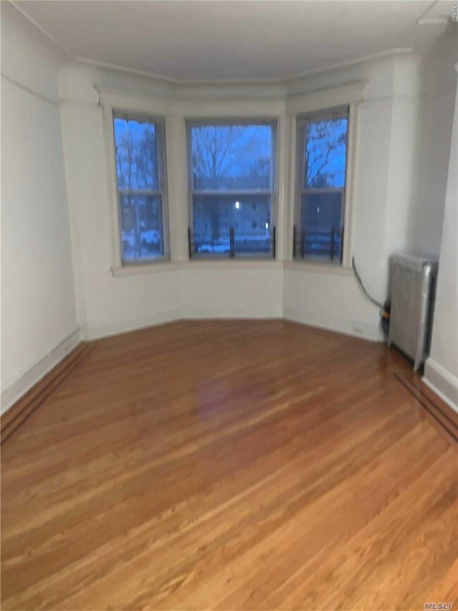 Building Photo - 86-30 Woodhaven Blvd