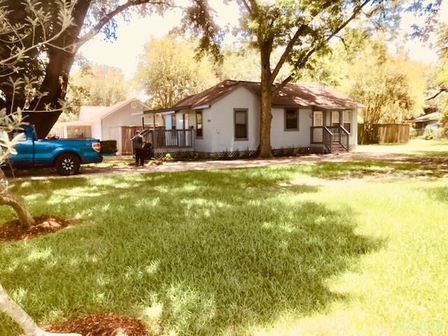 Foto del edificio - 2209 N Houston Ave