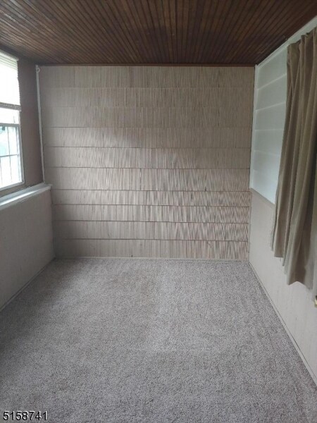 Building Photo - 720 Ramapo Valley Rd