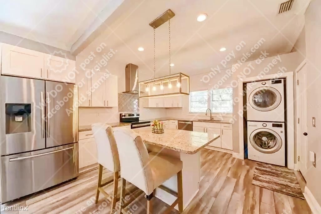 Primary Photo - 2 br, 1 bath House - 3301 E 25th Ave